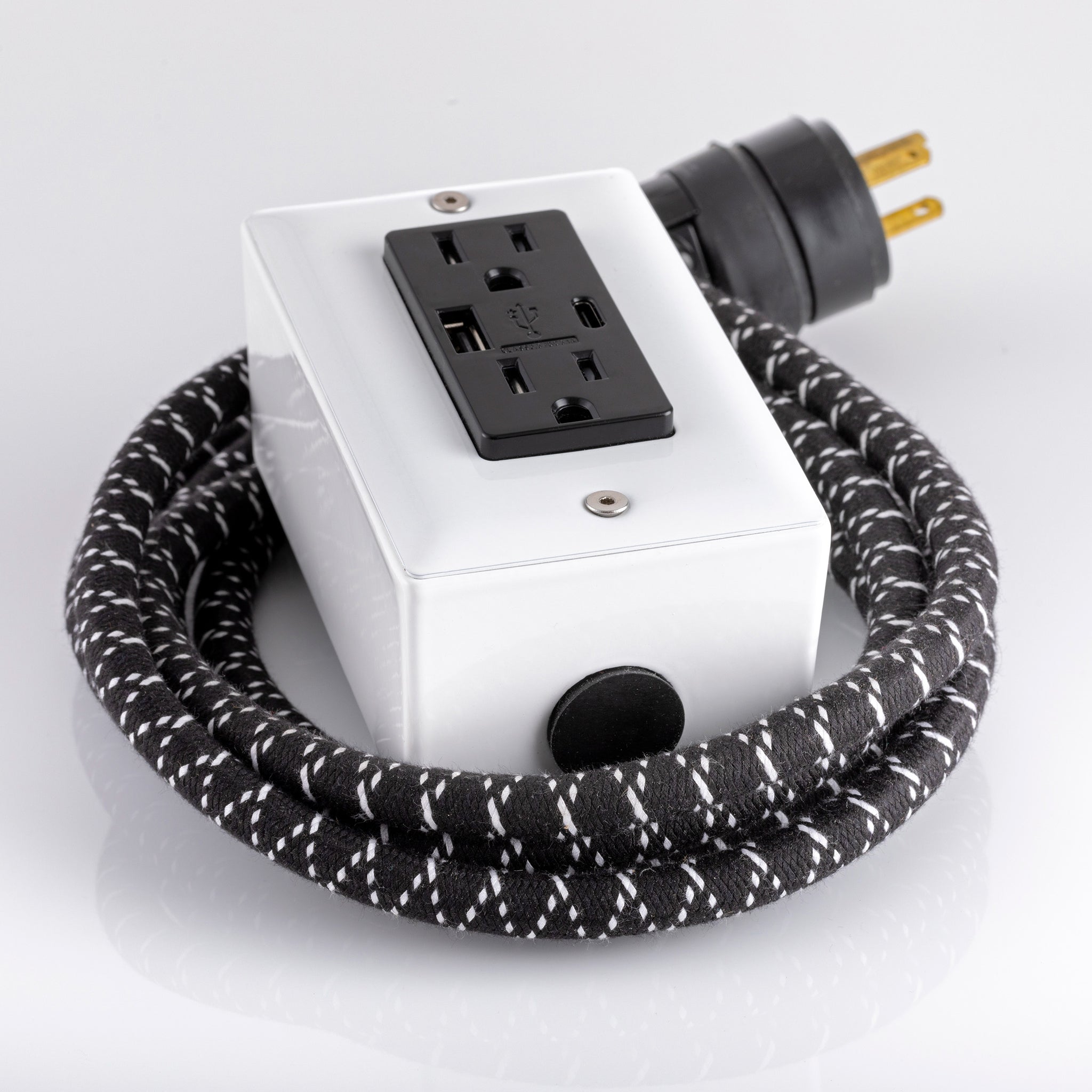 New! The First Smart Chip USB Type C® ⚡️AC/DC⚡️ Black & White Extension Cord - 8' Extō USBA/USBC Port, Dual-Outlet Power Cord