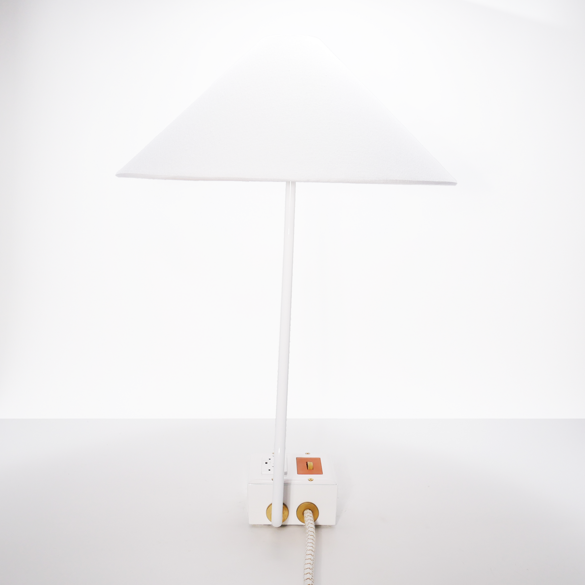 EUGENE FADE Smart USBC/DUAL USBC 36W PD Surge Protected Table Lamp Aspen White