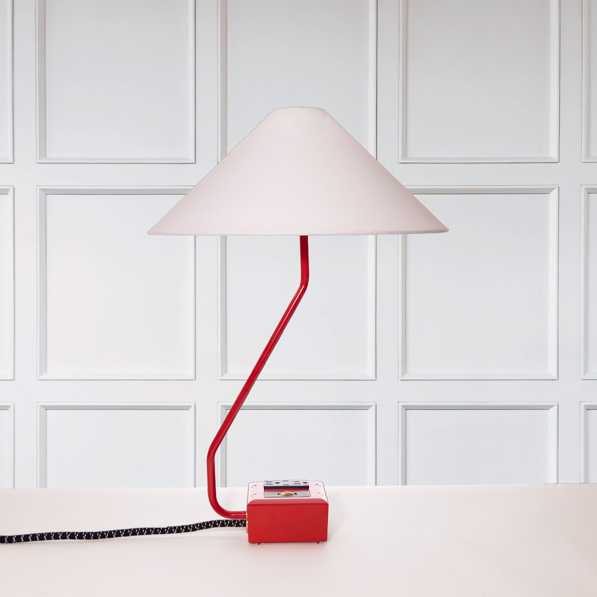 EUGENE FADE Smart DUAL USBC PD Surge Protected Table Lamp Bottle Rocket Red