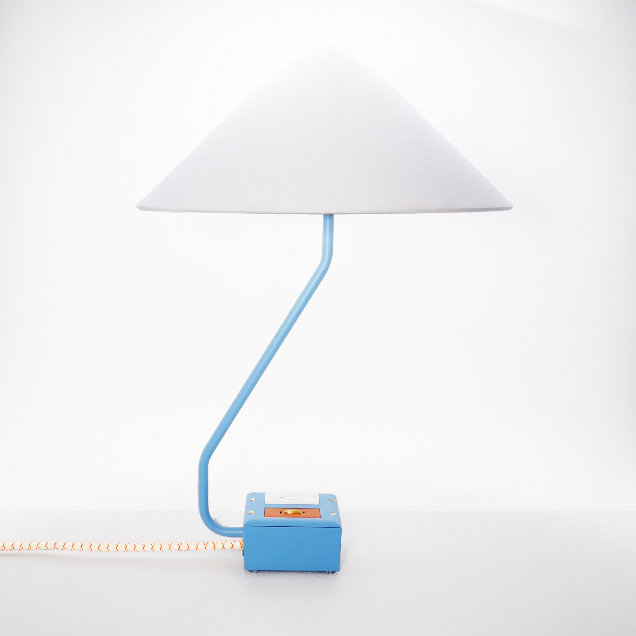 EUGENE FADE Smart USBC/DUAL USBC 36W PD Surge Protected Table Lamp Martha Blue