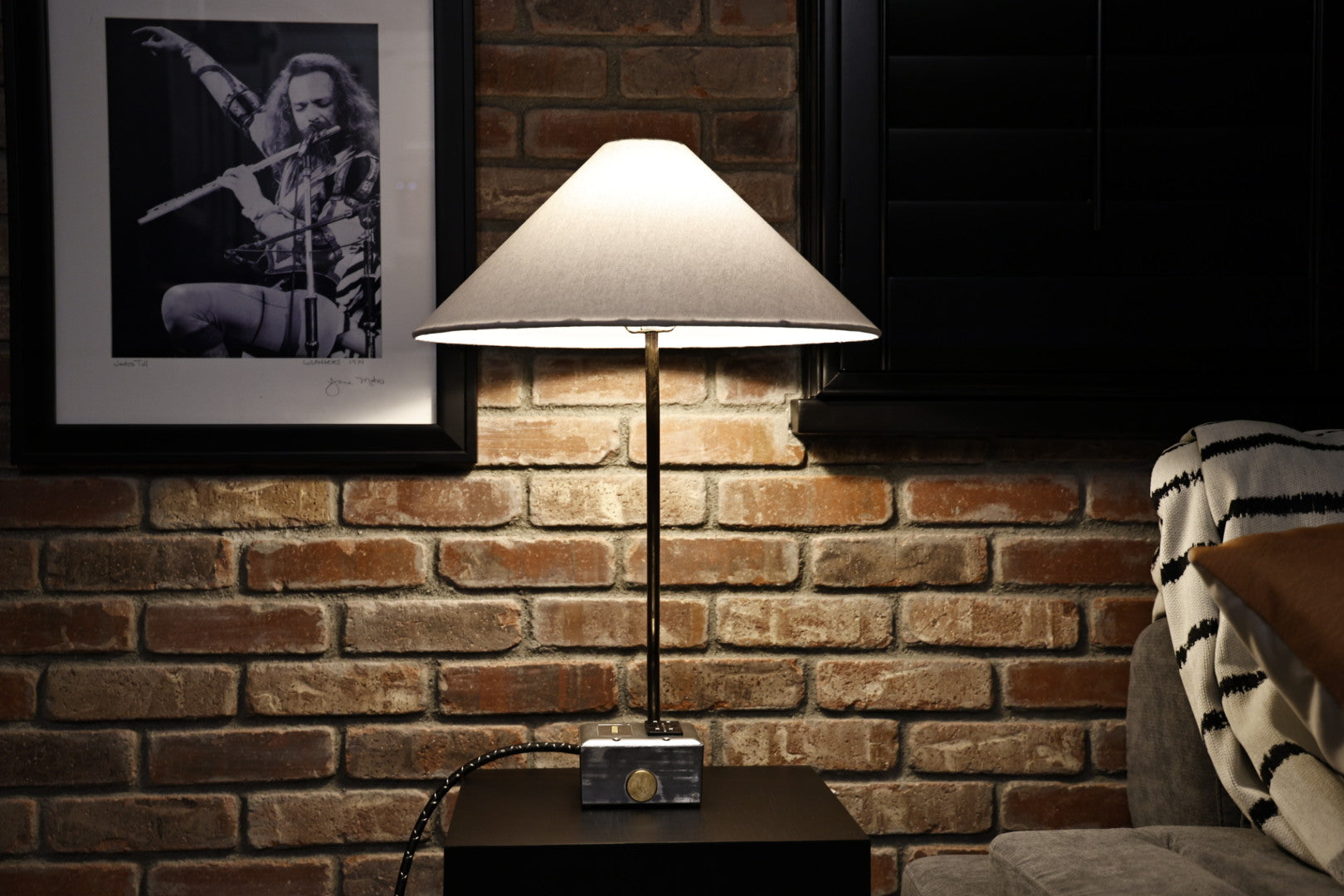 EUGENE FADE Smart USBC/DUAL USBC 36W PD Surge Protected Table Lamp Raw Metal