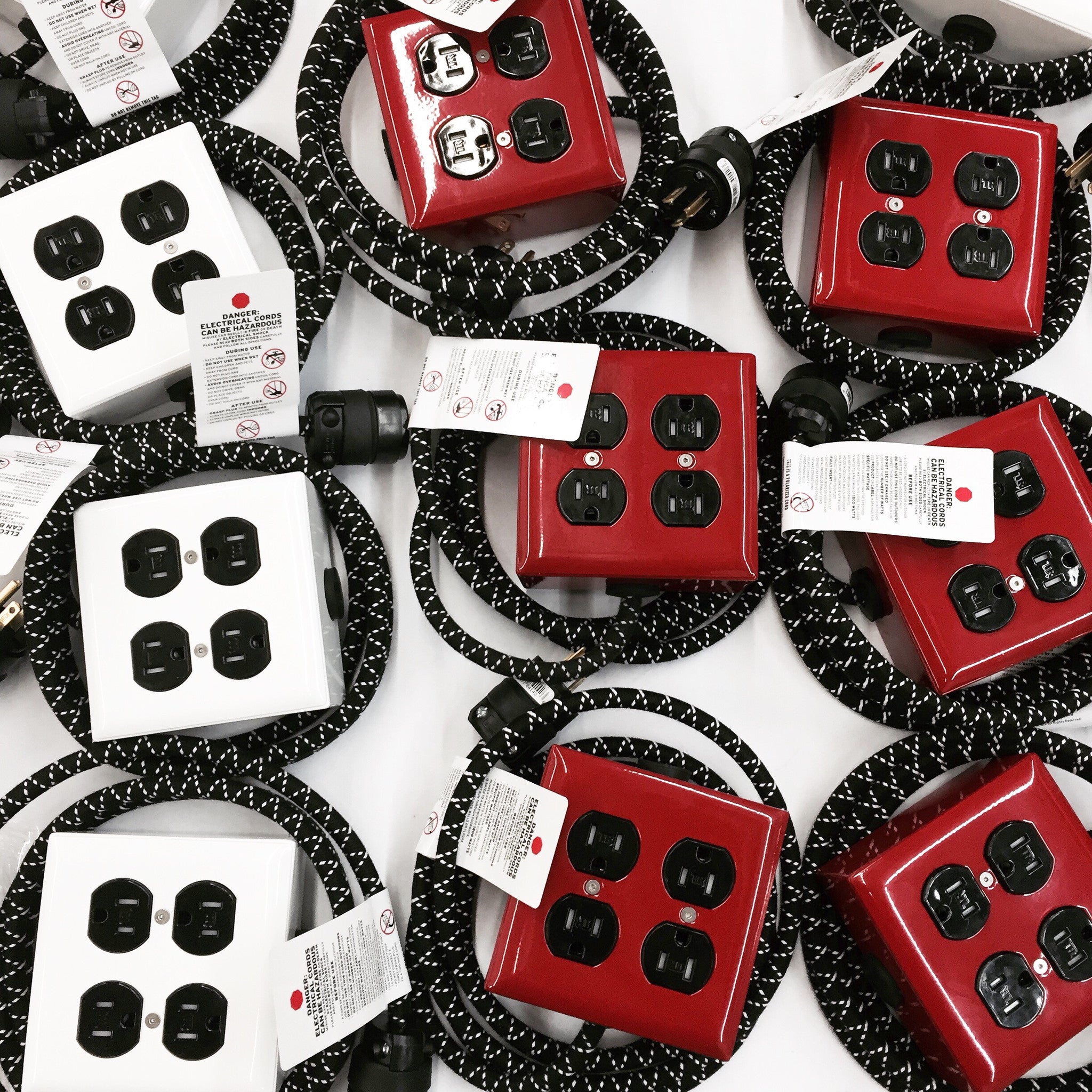 8' Extō+4 Bottle Rocket Red - Red & Black w/ Black & White X Cord