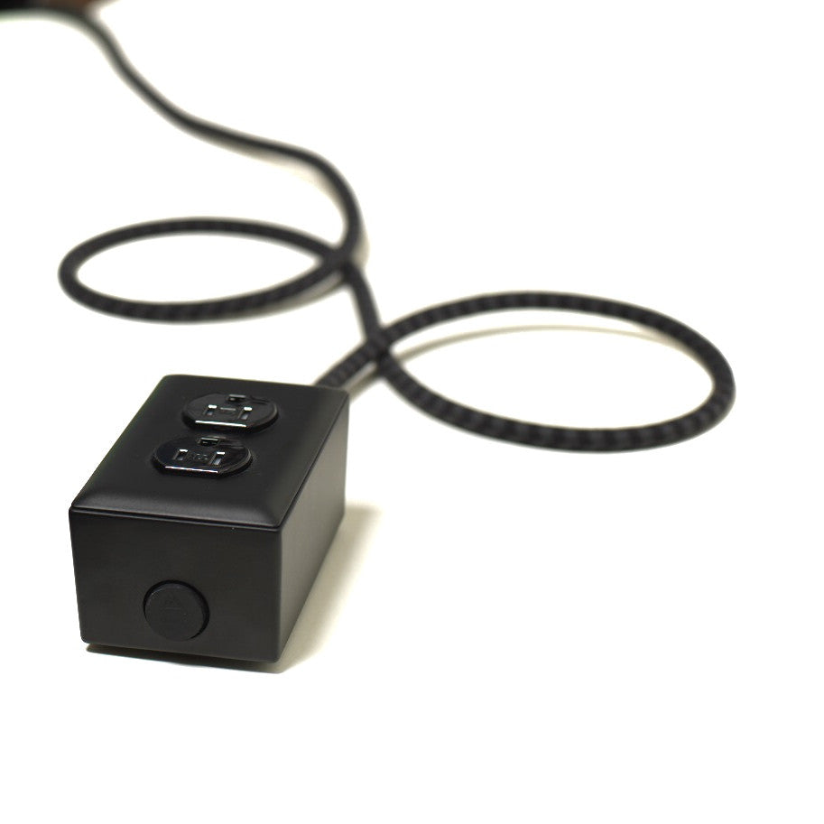 Extō Carrara (Matte) Black - A Modern Dual-Tamper-Resistant Outlet, 15-AMP Extension Cord