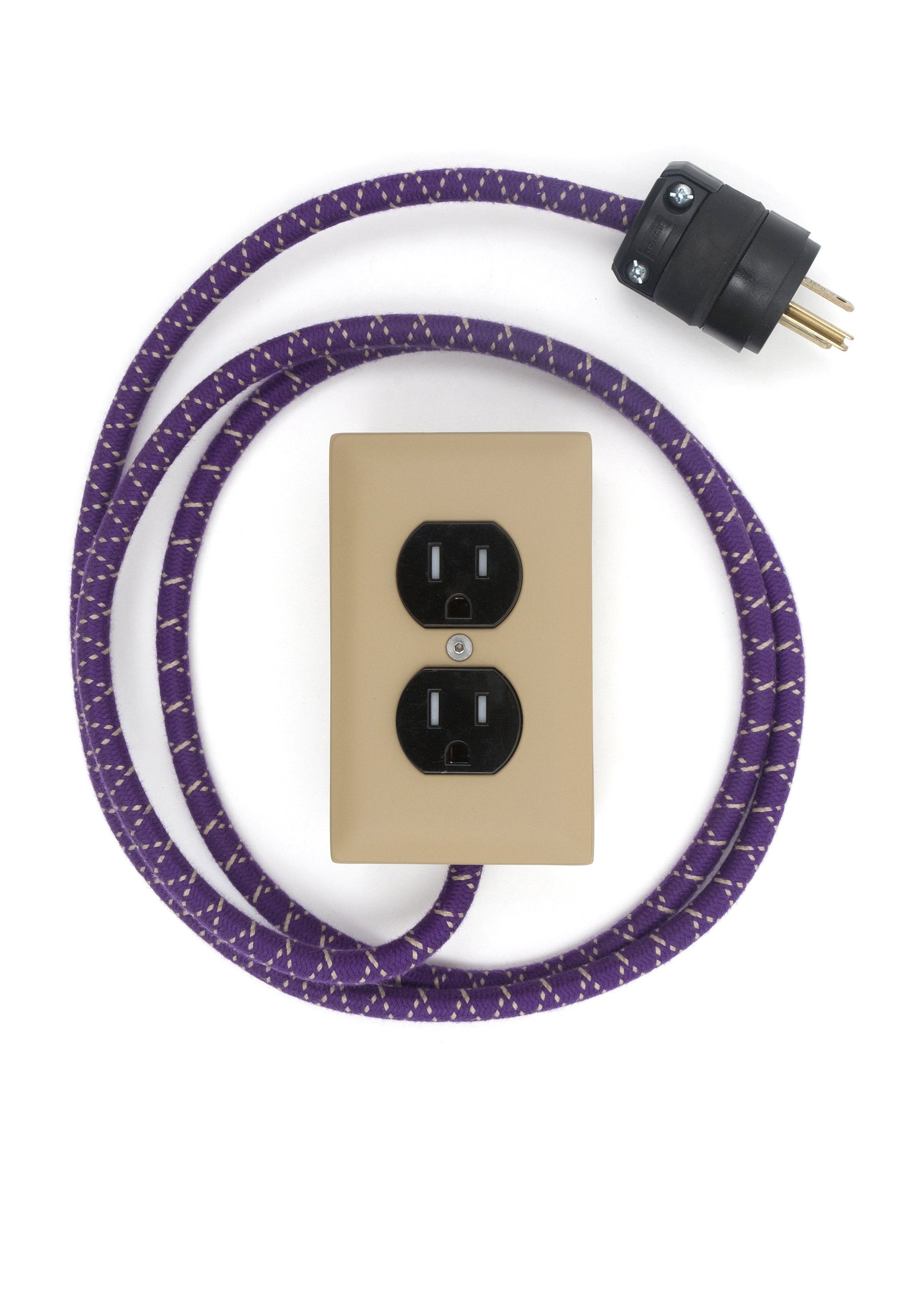 Extō Dual-Outlet Ouija Beige 15AMP Max