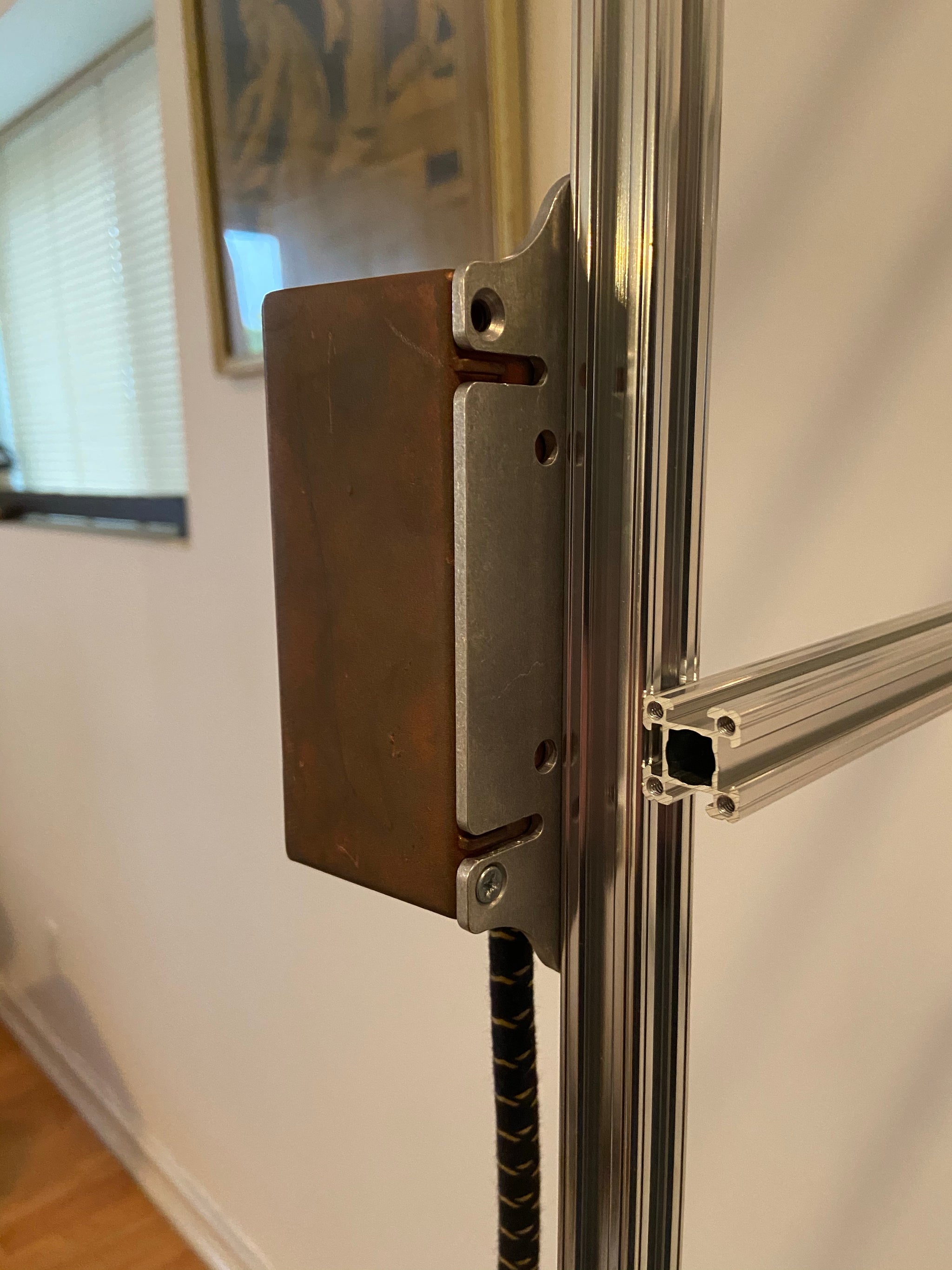 CEMP02 Mounting Plate for Extō+2