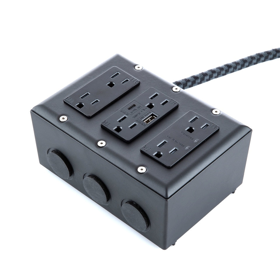 Carrara (Matte) Black 6Ft Extō Surge 900 Smart Chip USB / USB Type C Surge-Protected 6-Outlet Power Strip