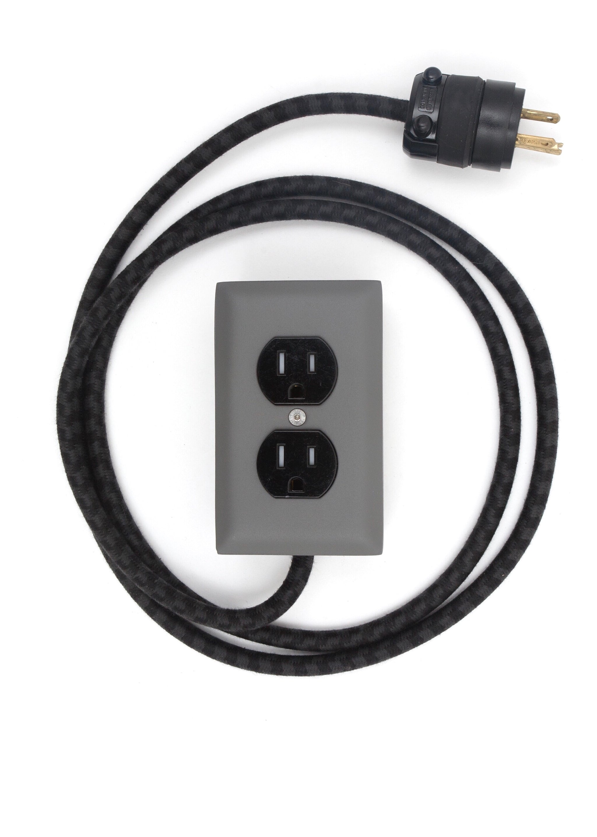 New! Humboldt Fog Extō - A Modern Dual-Tamper-Resistant Outlet, 15-AMP Extension Cord