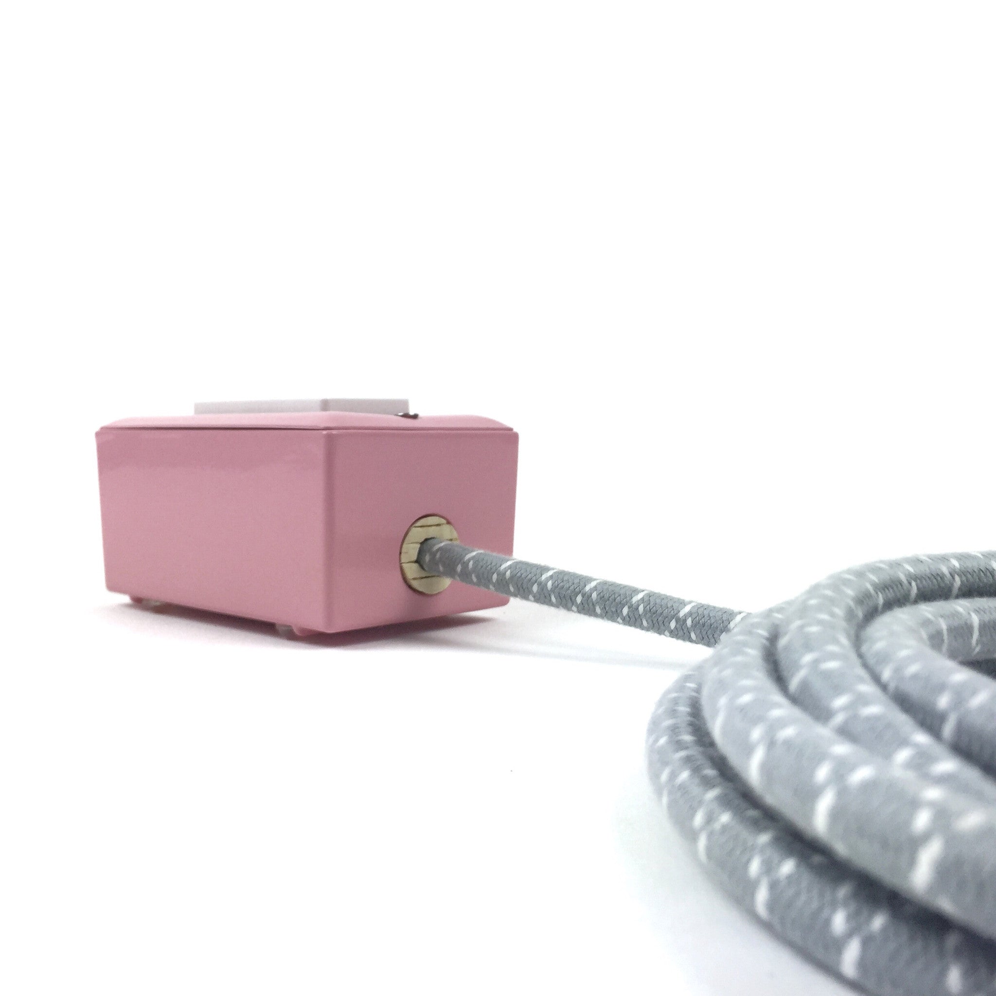The First Smart Chip Extension Cord - 12' Extō Dual-USB, Dual-Outlet - Candy Pink