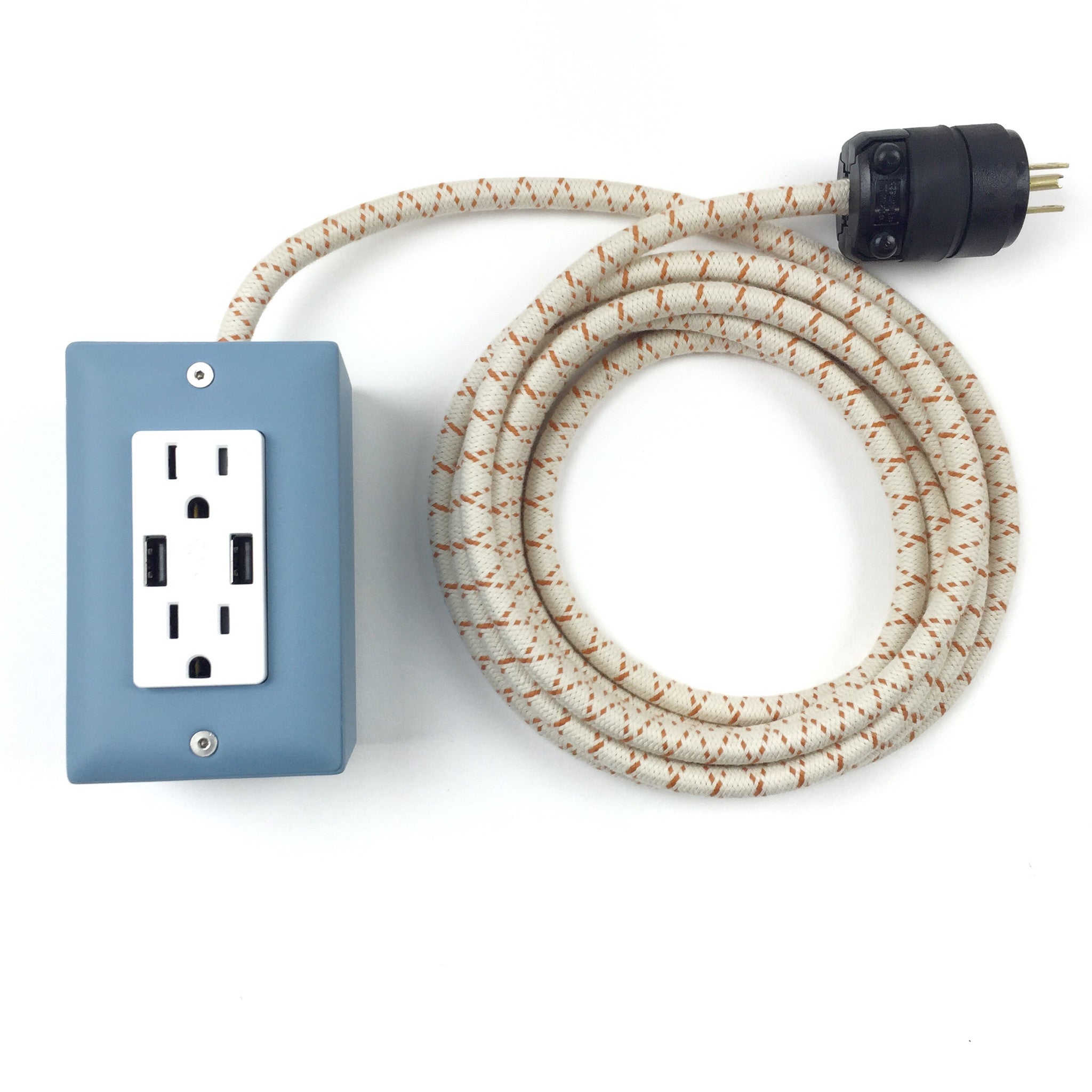 The First Smart Chip Extension Cord - 12' Extō Dual-USB, Dual-Outlet - Martha Blue