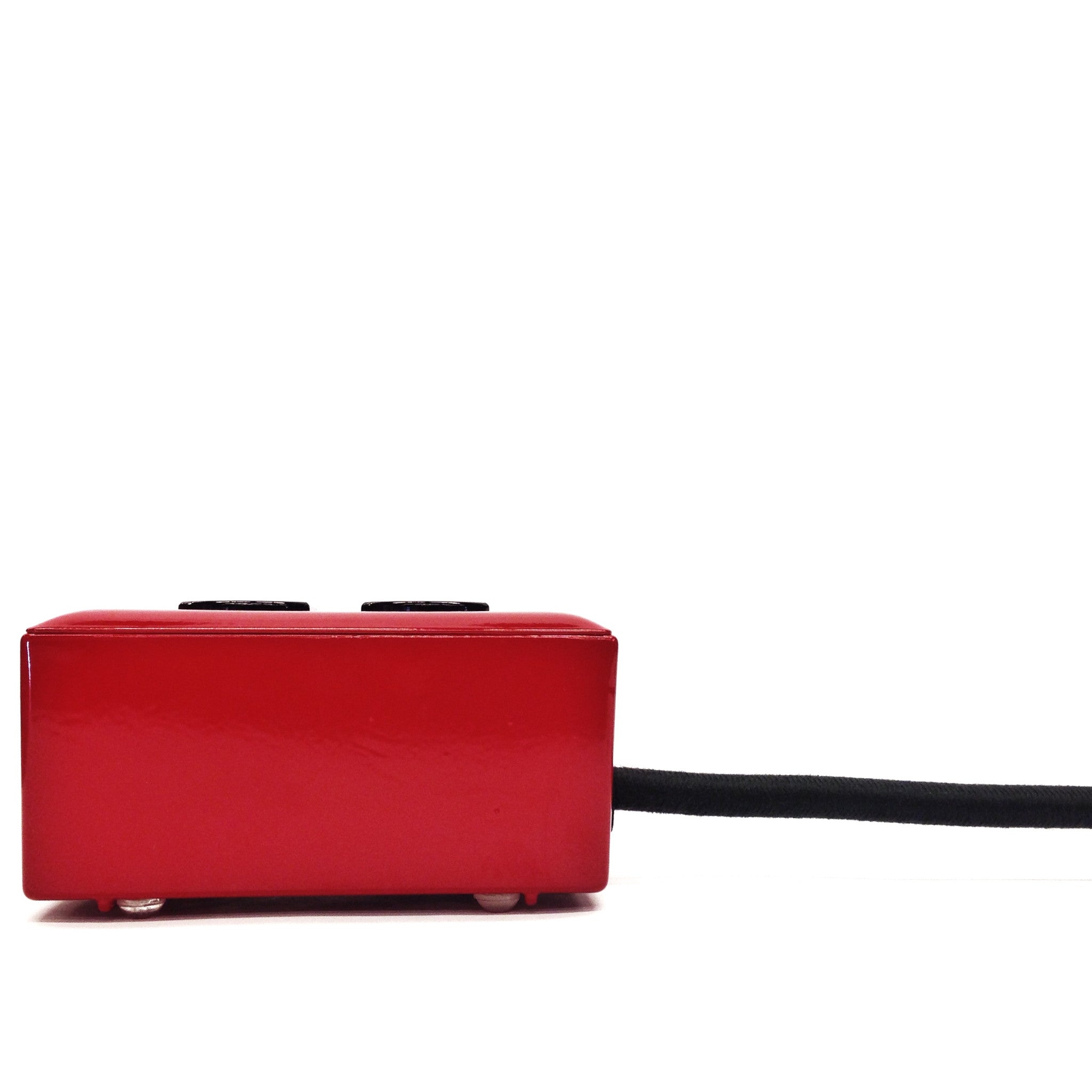 Extō Charcoal Red - A Modern Dual-Tamper-Resistant Outlet, 15-AMP Extension Cord