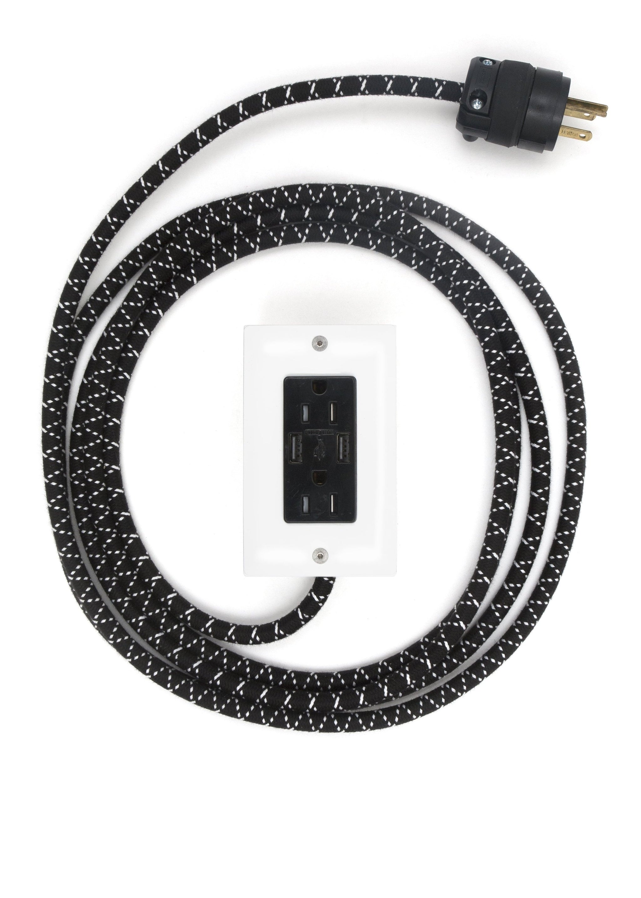 The First Smart Chip Extension Cord - 12' Extō Dual-USB, Dual-Outlet - AC/DC